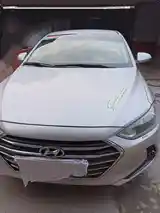 Hyundai Elantra, 2017-2