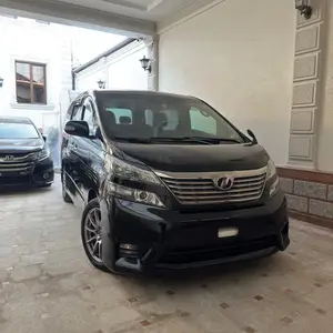 Toyota Vellfire, 2014