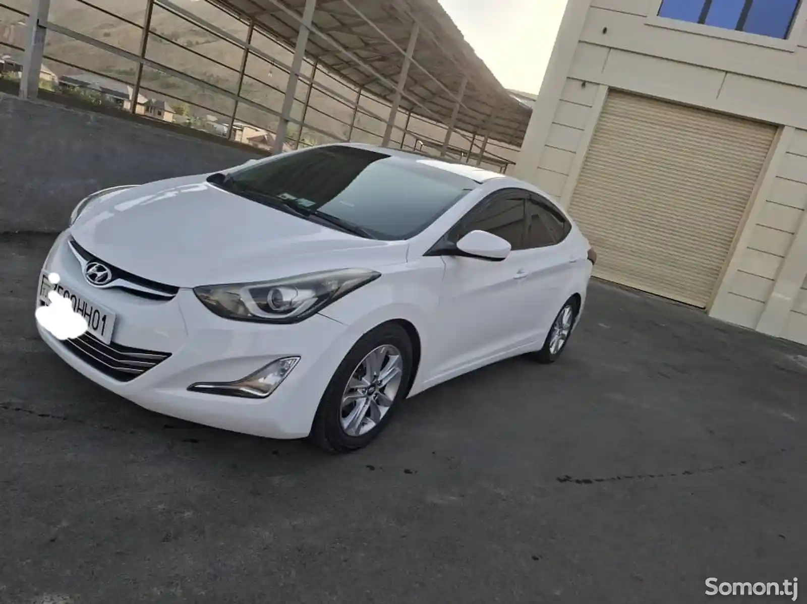 Hyundai Elantra, 2015-3