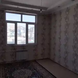 1-комн. квартира, 5 этаж, 50 м², 102мкр, посольство Америка