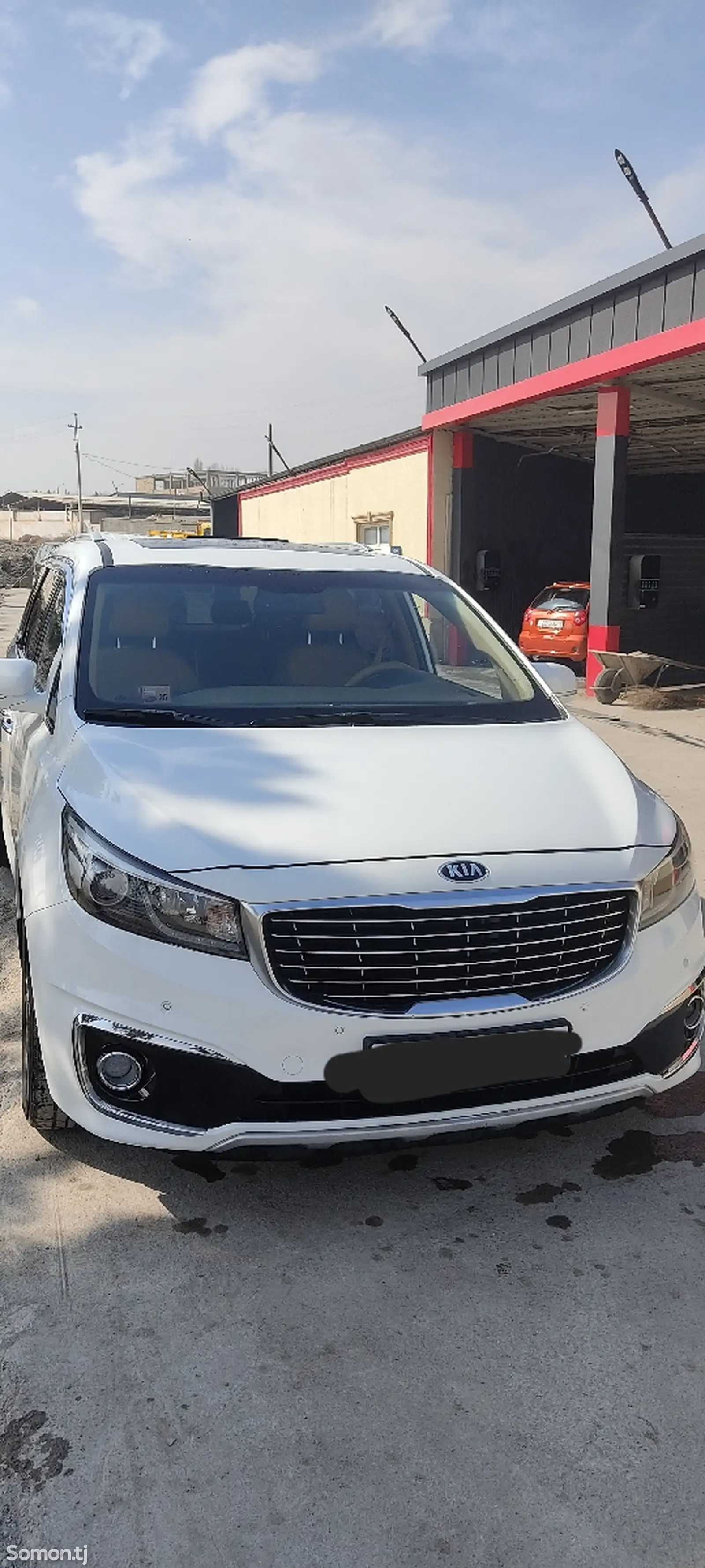 Kia Carnival, 2015-1