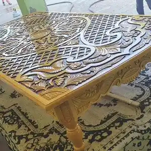 Деревянный стол с стеклом 2х1