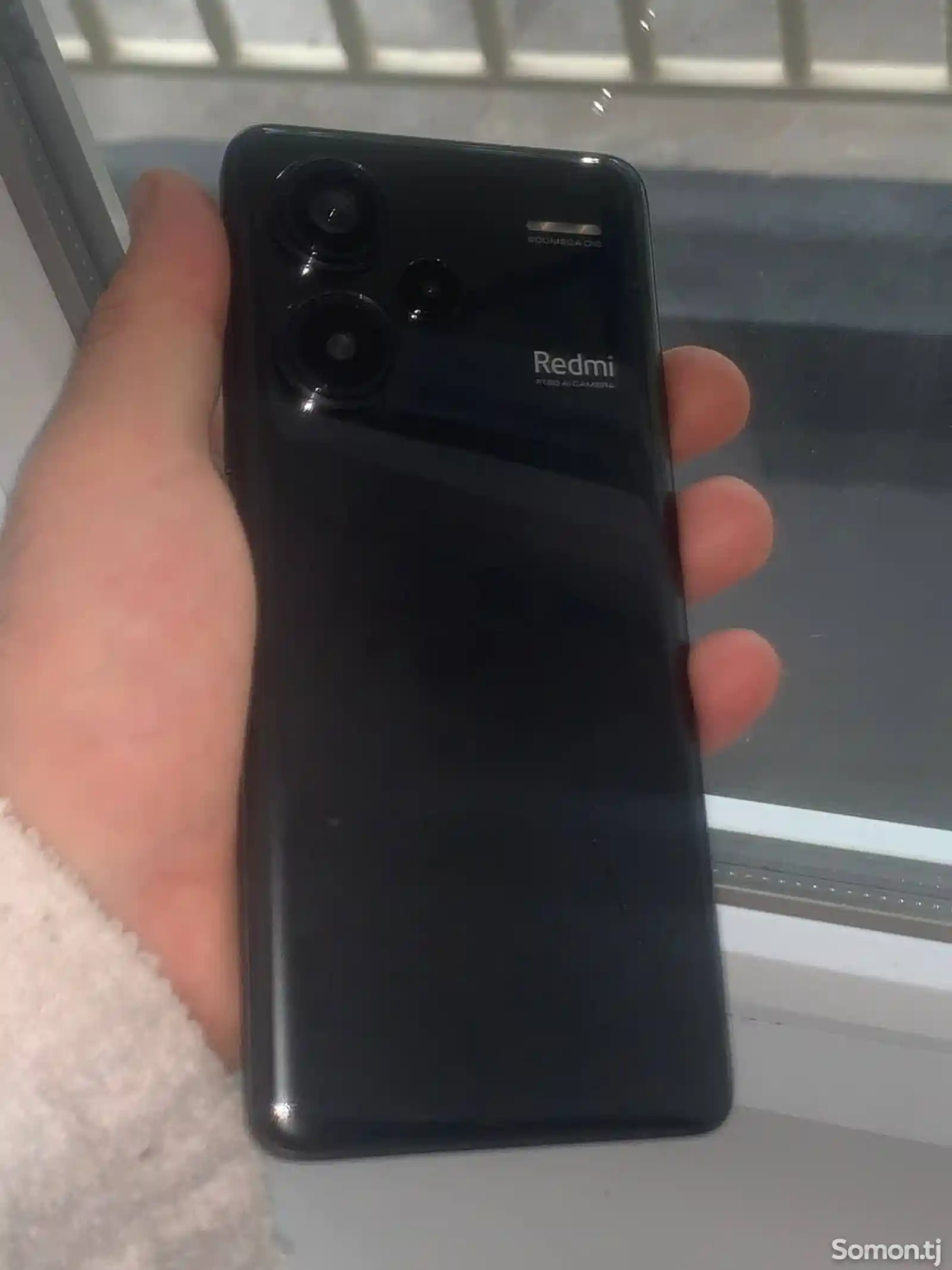 Xiaomi Redmi Note 13 Pro+-2