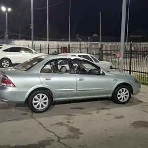 Nissan Sunny, 2007