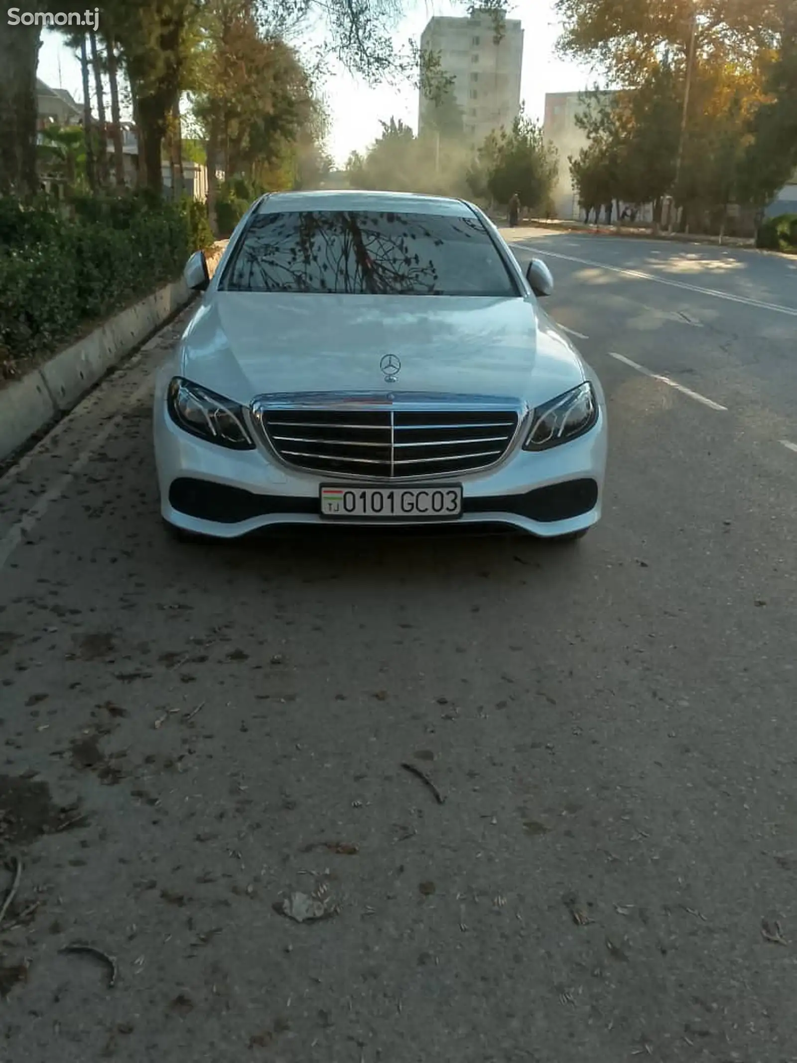 Mercedes-Benz E class, 2017-1