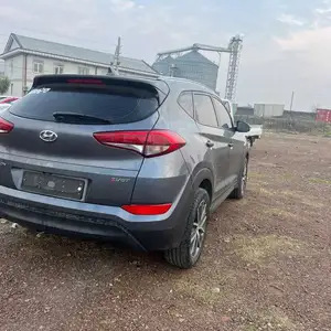 Hyundai Tucson, 2015