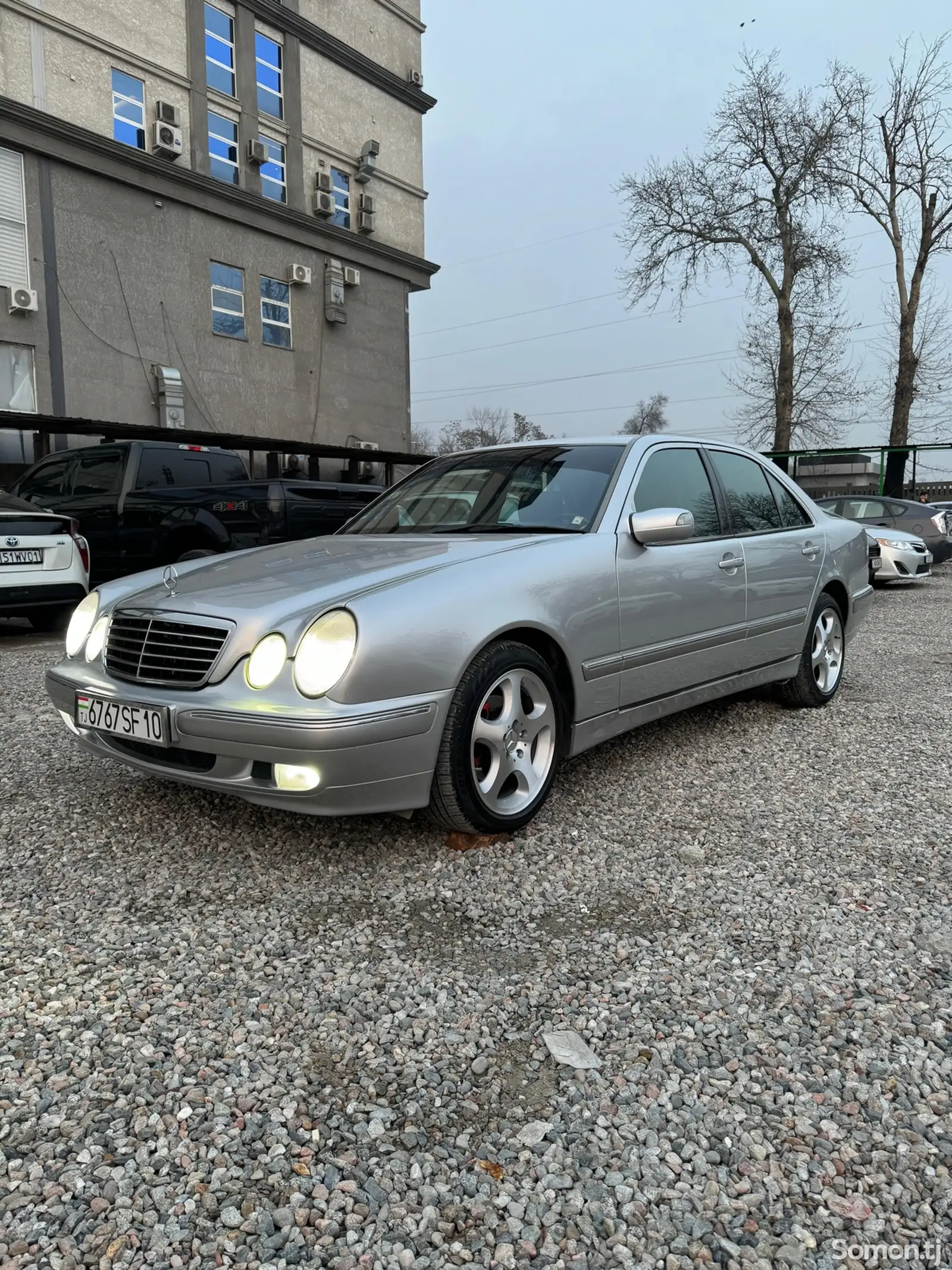 Mercedes-Benz E class, 2000-1