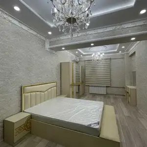 2-комн. квартира, 5 этаж, 68м², дом печать