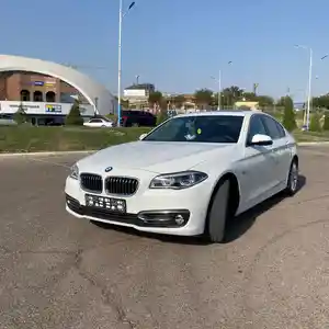 BMW 5 series, 2015