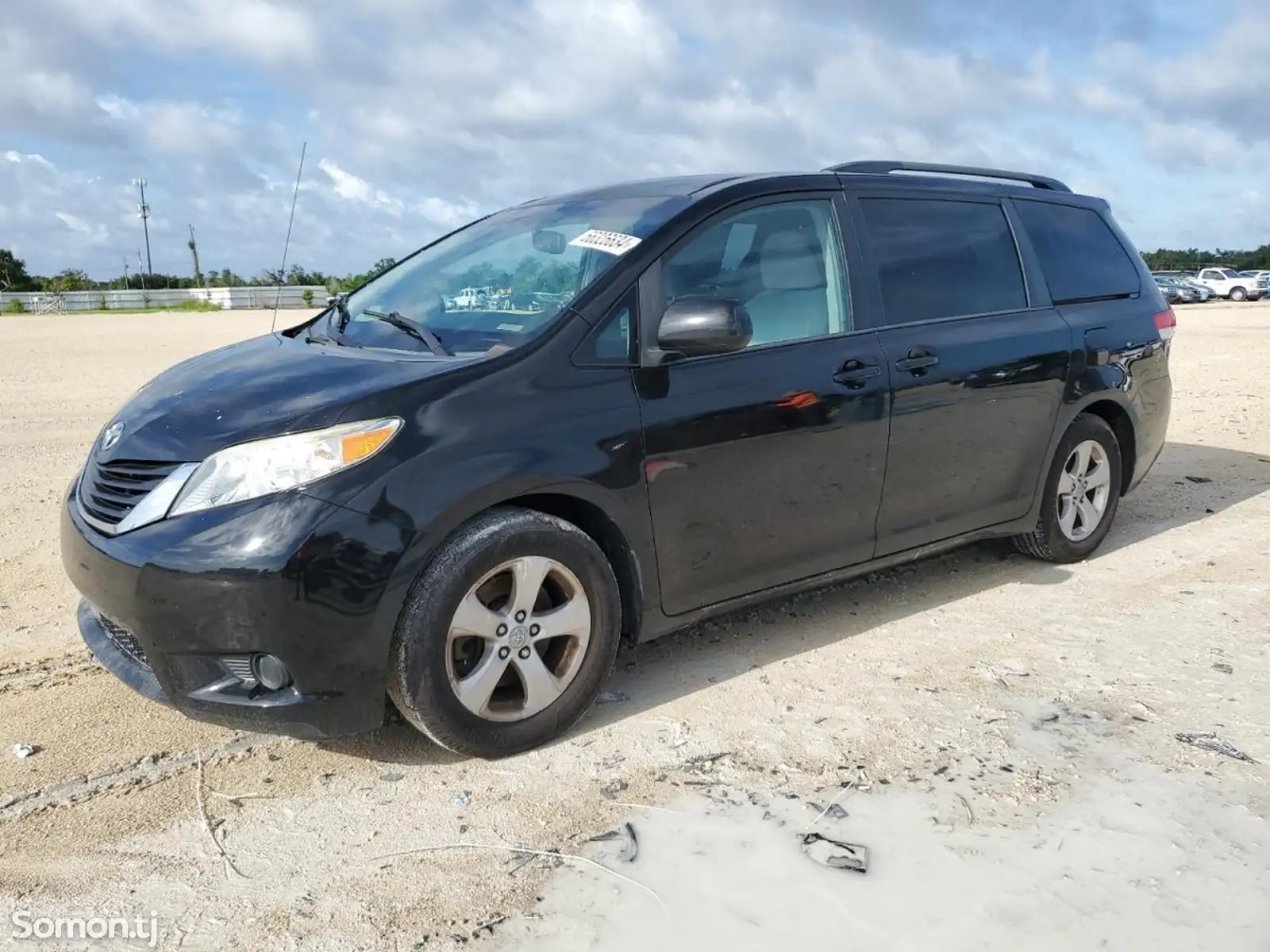 Toyota Sienna, 2014 на заказ-1