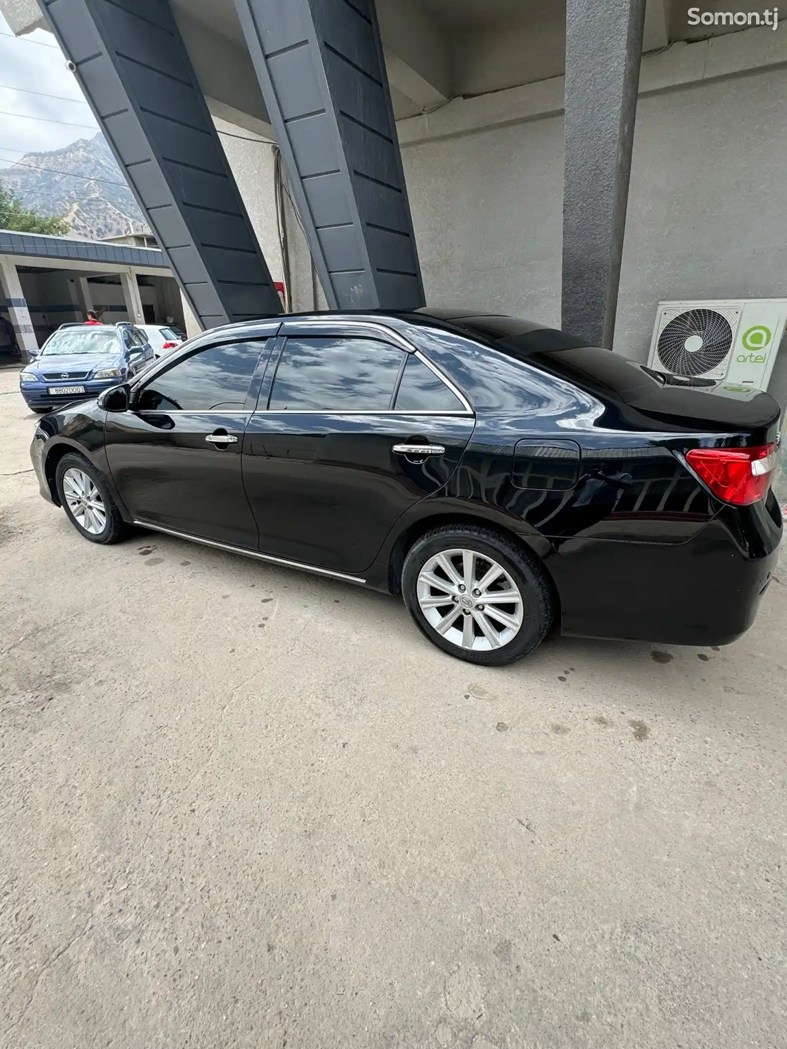 Toyota Camry, 2013-7