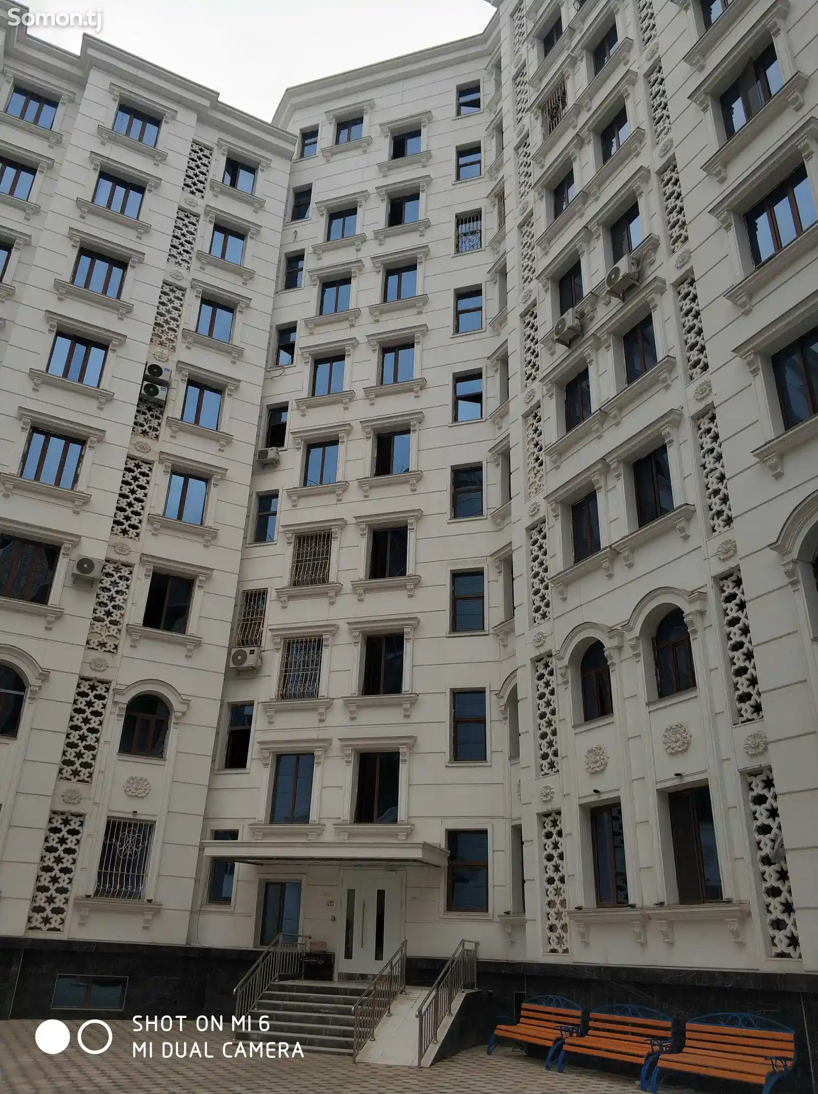 2-комн. квартира, 3 этаж, 72 м², И.Сомони, Пединститут, Сафо-1