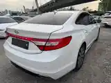 Hyundai Grandeur, 2015-3