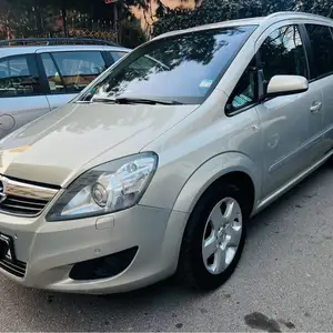 Opel Zafira, 2008