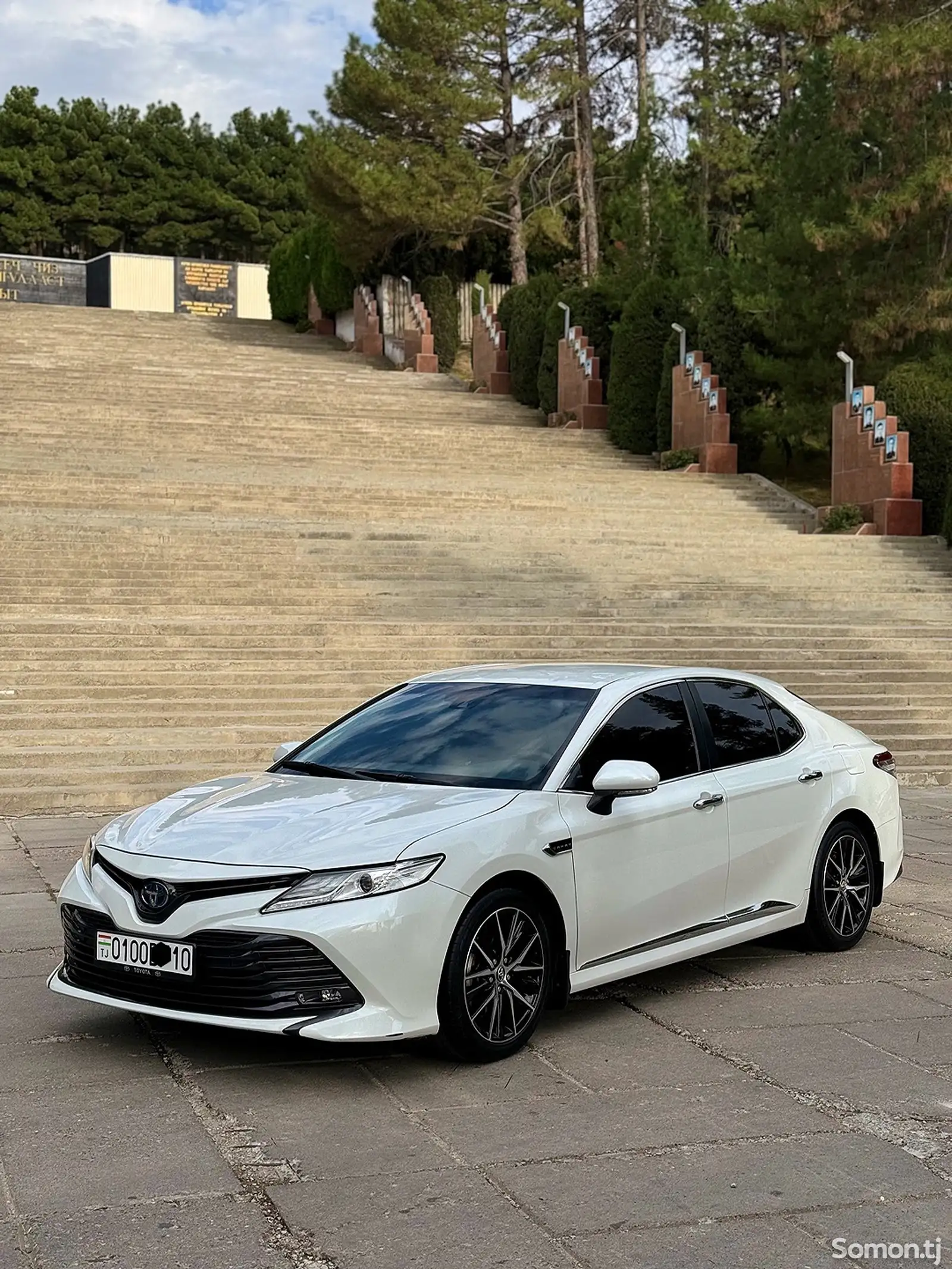 Toyota Camry, 2017-1