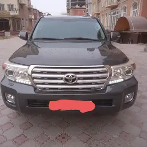 Toyota Land Cruiser, 2012