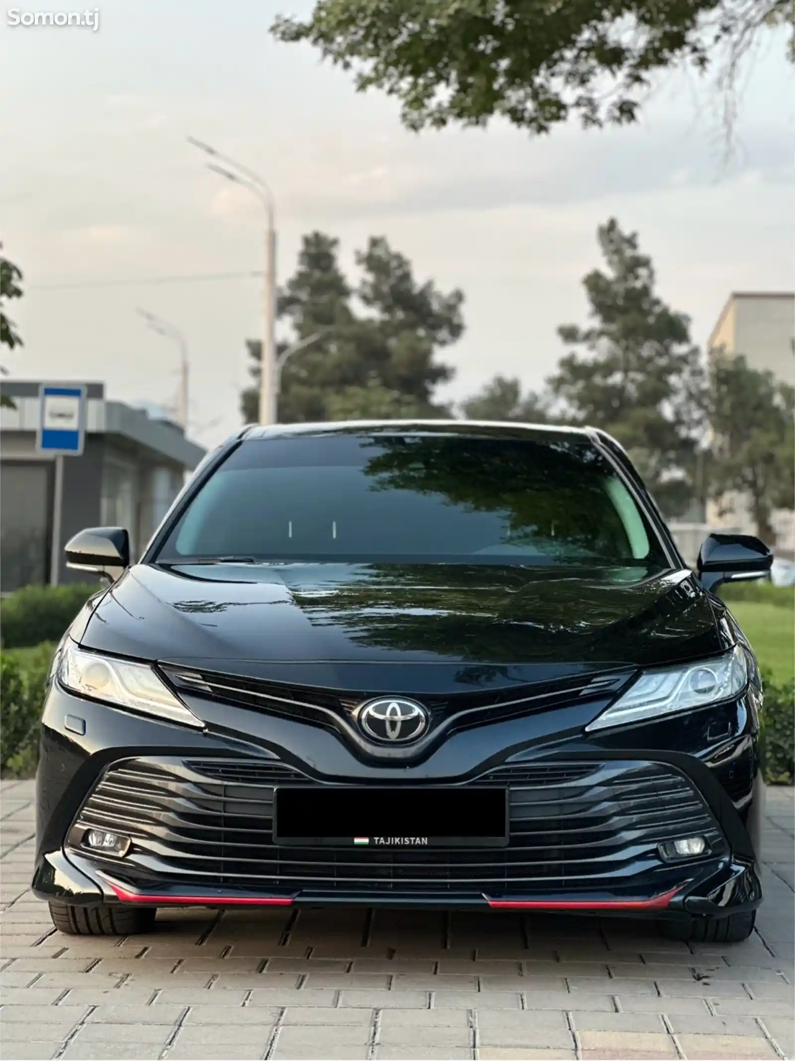 Toyota Camry, 2020-1