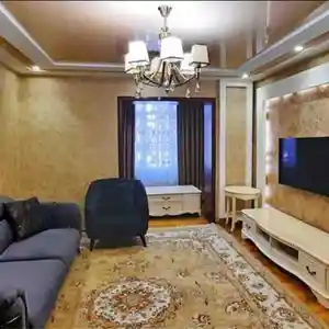 4-комн. квартира, 2 этаж, 100м², Бурак