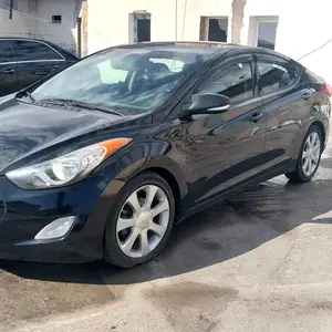 Hyundai Elantra, 2013