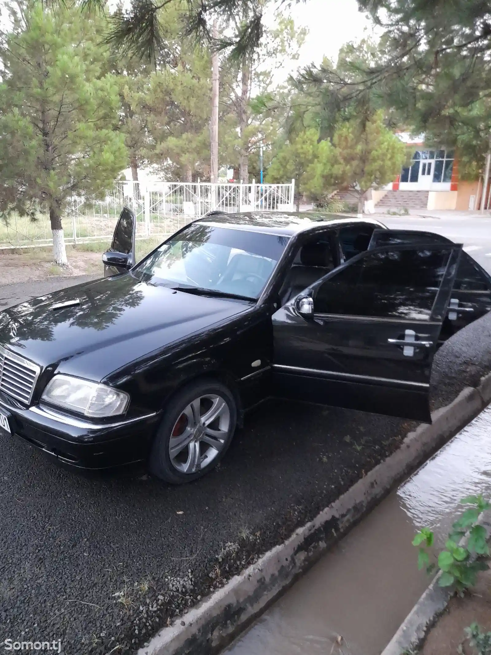 Mercedes-Benz C class, 2000-4