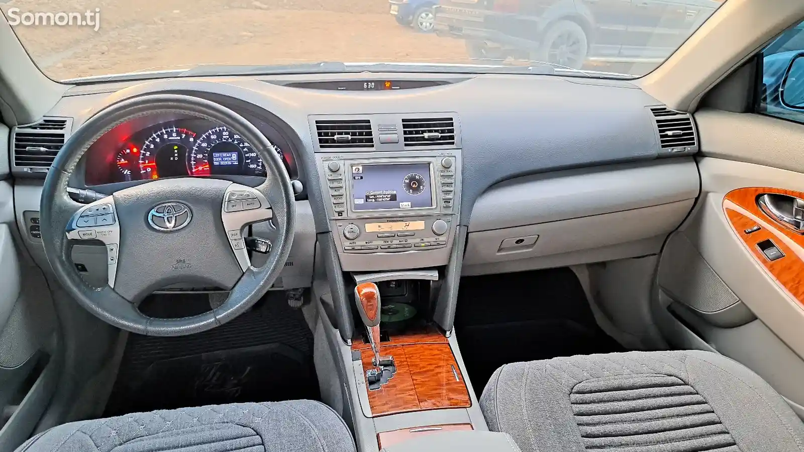 Toyota Camry, 2010-7