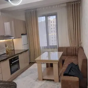 2-комн. квартира, 6 этаж, 70м², 92 мкр