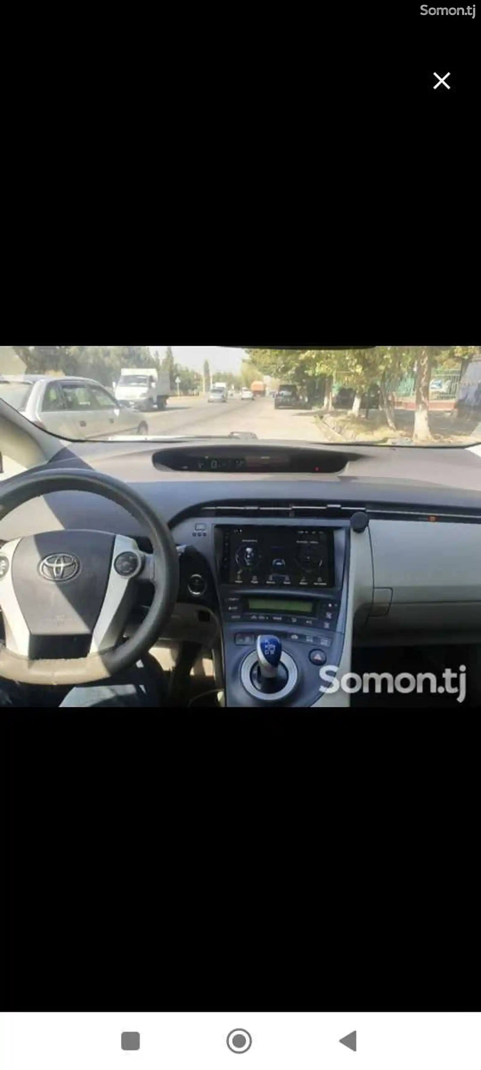 Штатный монитор от Toyota Prius-1