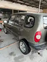 Chevrolet Niva, 2002-5