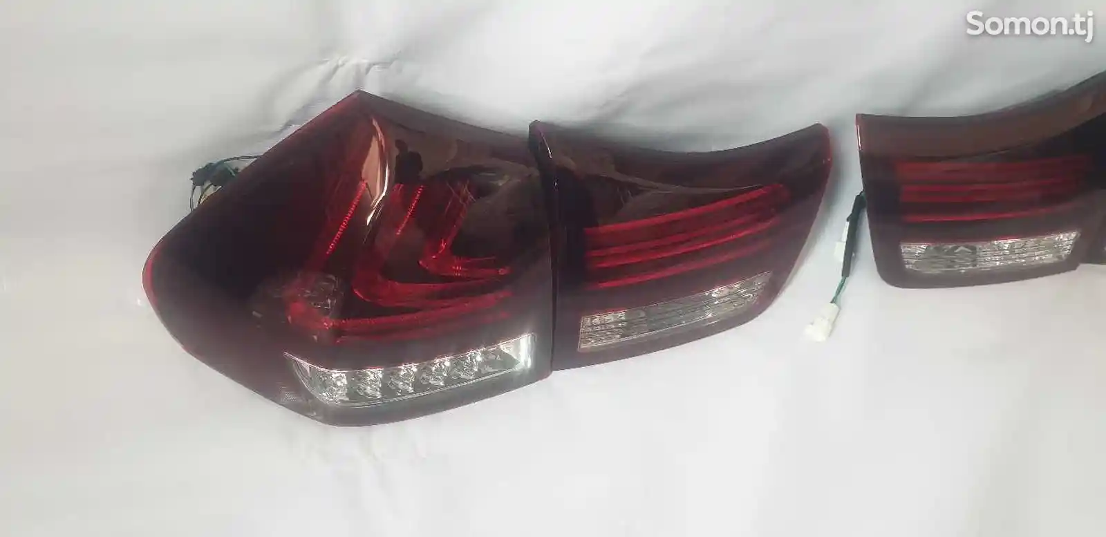 Задние стоп фары красный для Lexus RX330/350/400h-2