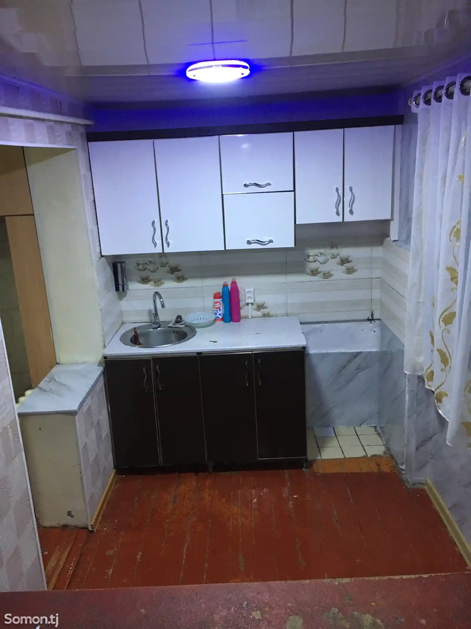 4-комн. квартира, 1 этаж, 90 м², Сино-5