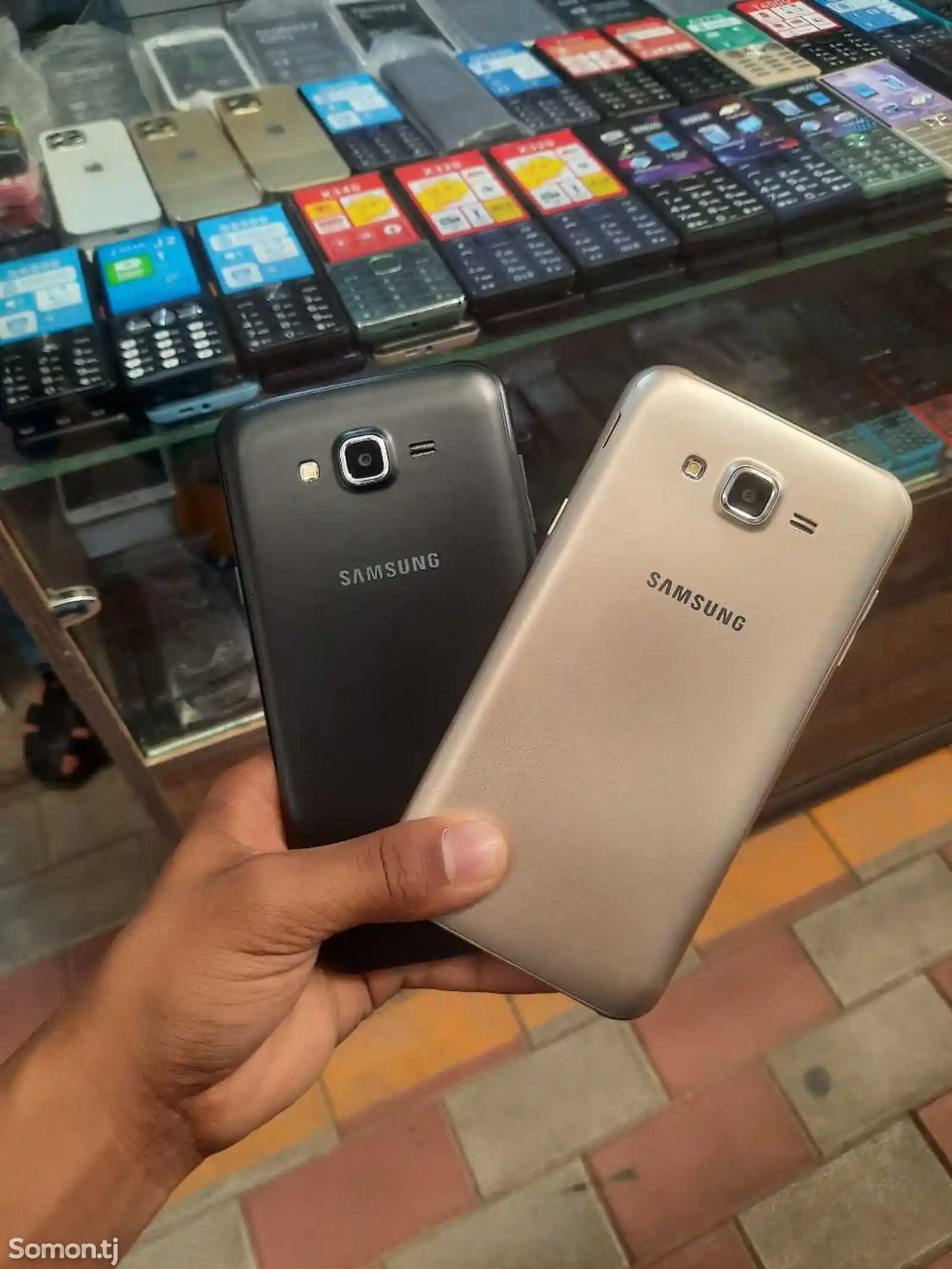 Samsung Galaxy J7 16gb-2