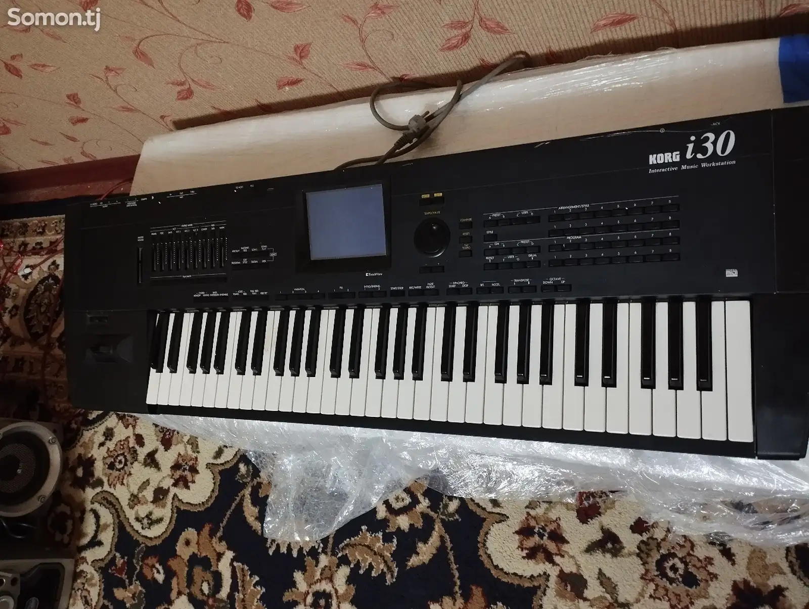 Синтезатор KORG i 30-2