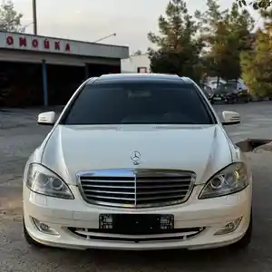 Mercedes-Benz S class, 2008