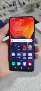 Samsung Galaxy A50-2