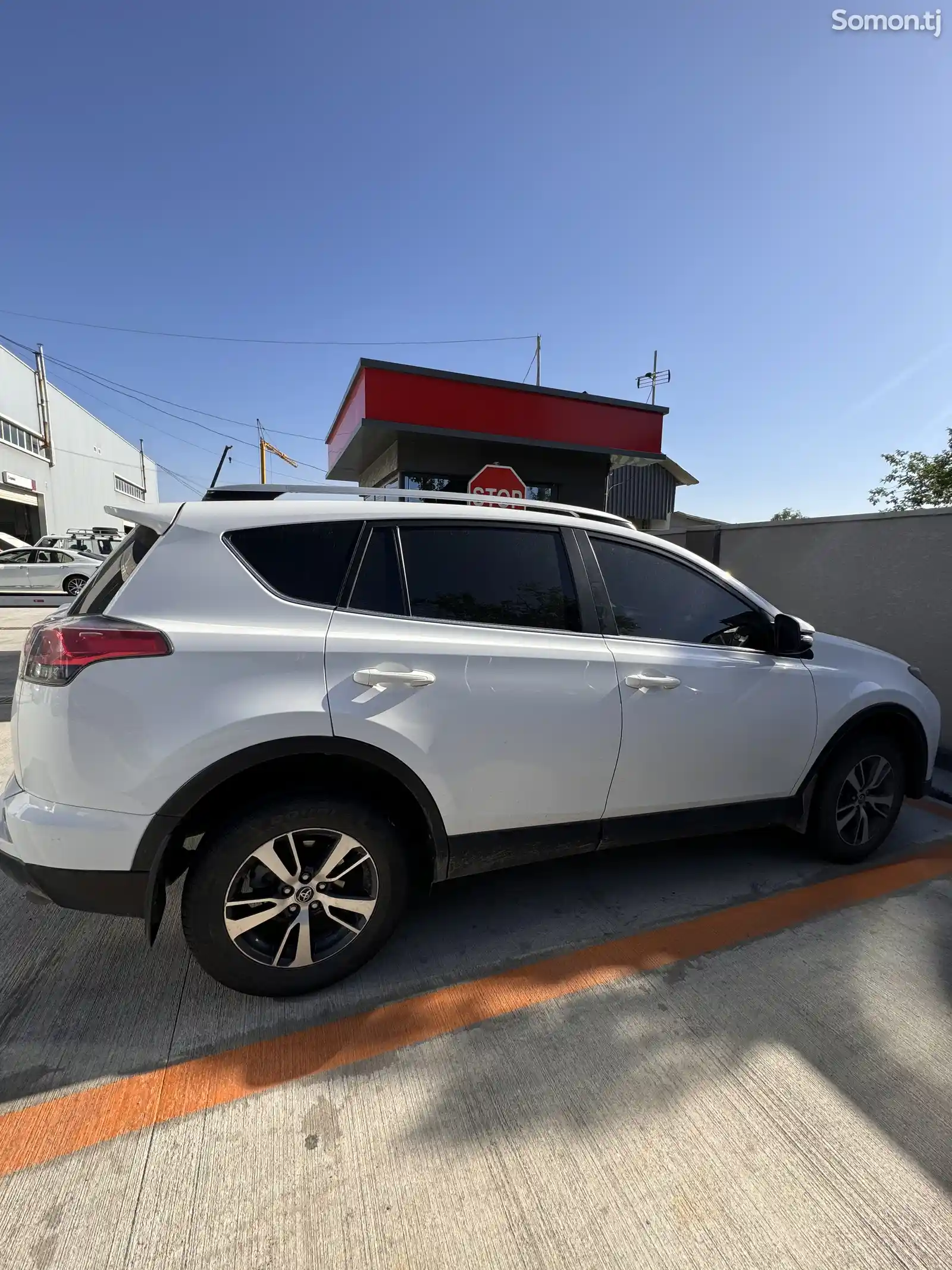 Toyota RAV 4, 2018-4