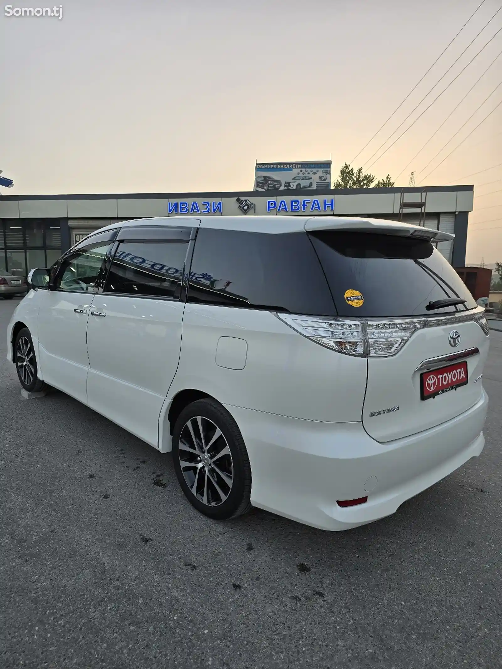 Toyota Estima, 2014-14