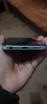 Телефон Infinix-4