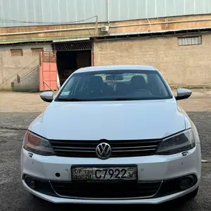 Volkswagen Jetta, 2012