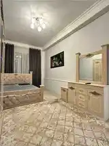 2-комн. квартира, 8 этаж, 68м², Исмоили Сомони, дом печати-8