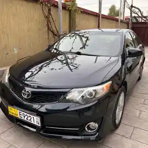 Toyota Camry, 2012