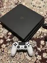 Игровая приставка PlayStation 4 Pro-2