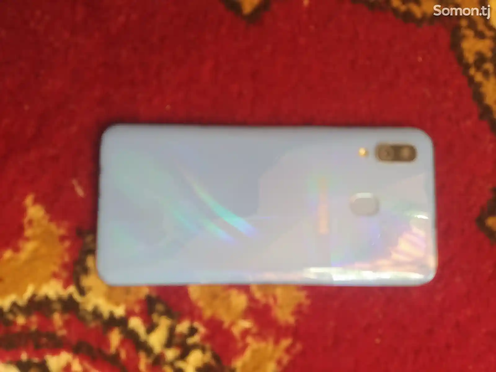 Samsung Galaxy A40-1