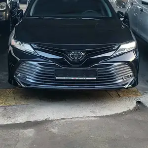 Toyota Camry, 2019