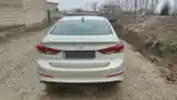 Hyundai Elantra, 2017-2