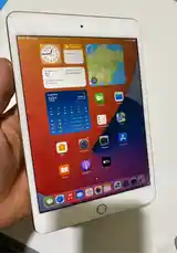 Apple iPad mini 4 64gb-8