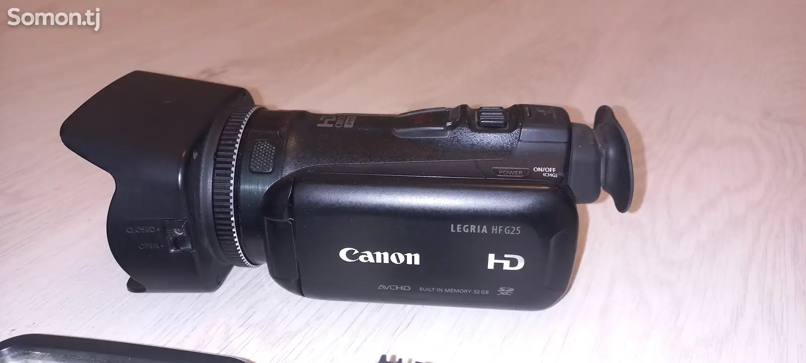 Видеокамера Canon HF G25-1