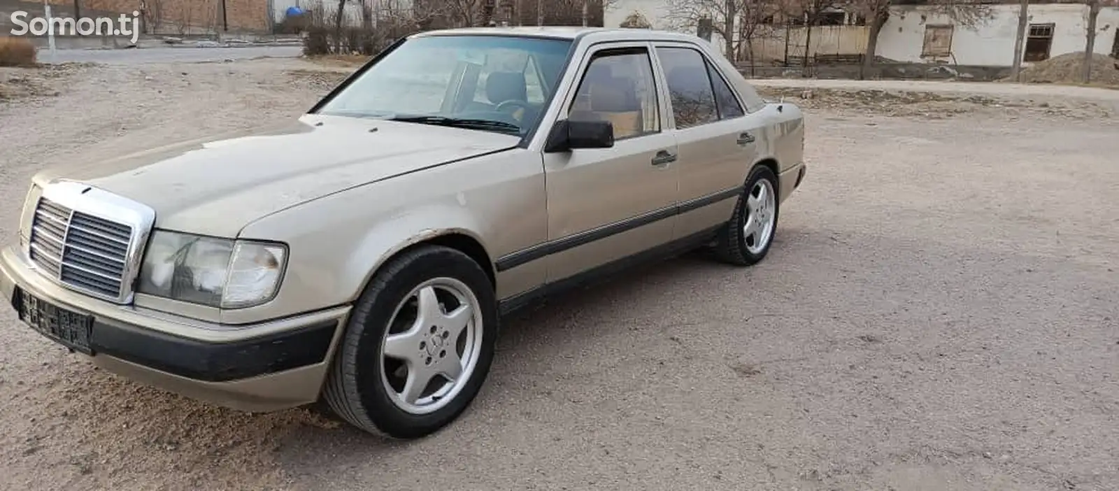 Mercedes-Benz W124, 1989-1