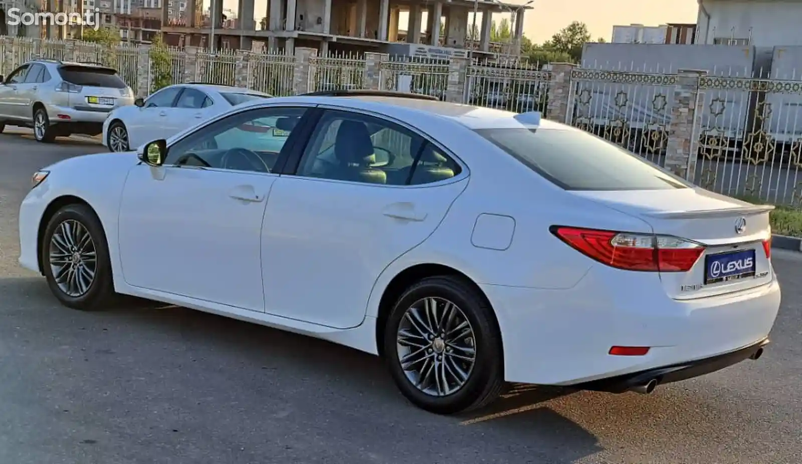 Lexus ES series, 2015-4