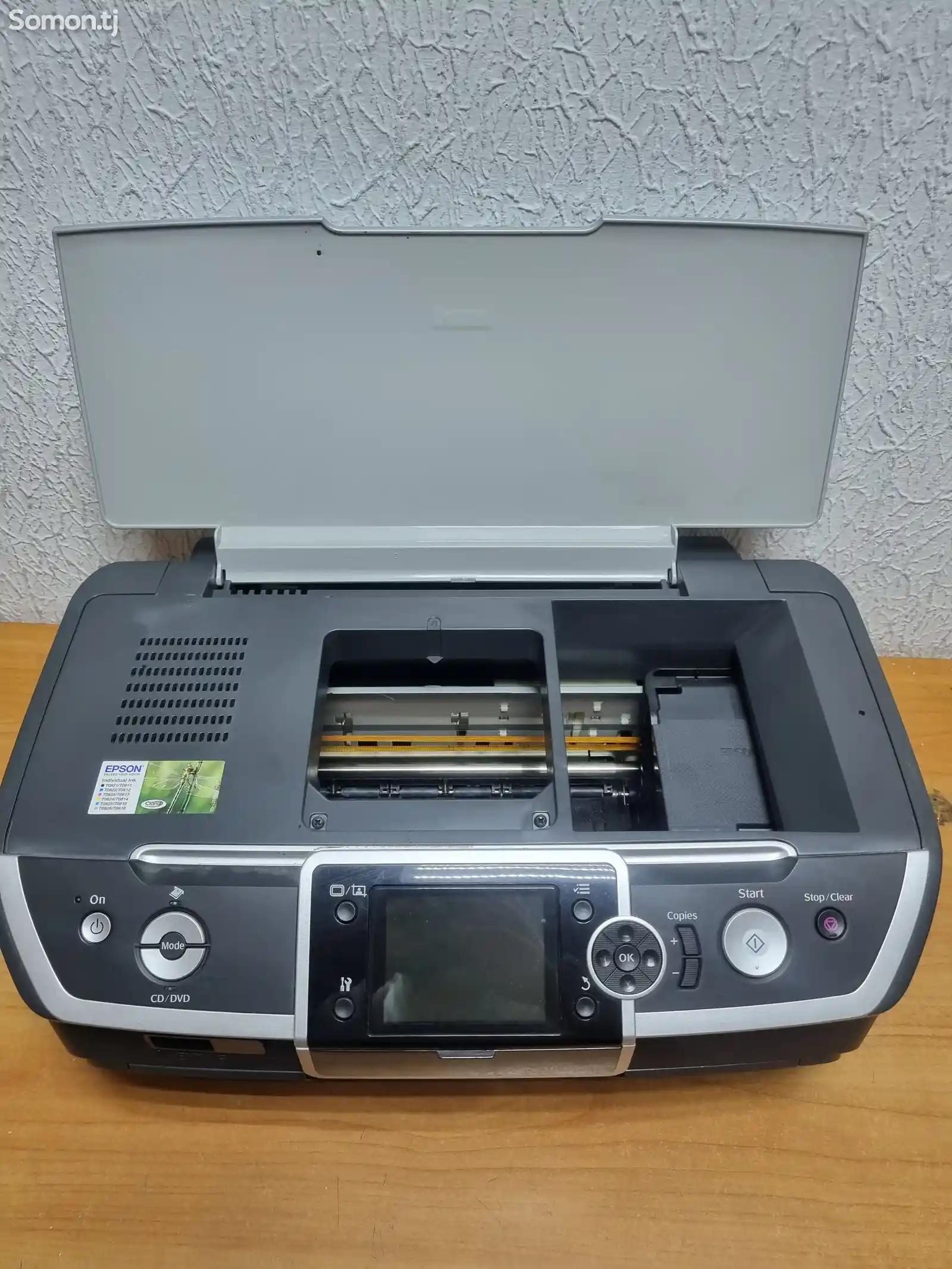 Цветной принтер Epson R 390-4