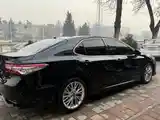 Toyota Camry, 2018-3